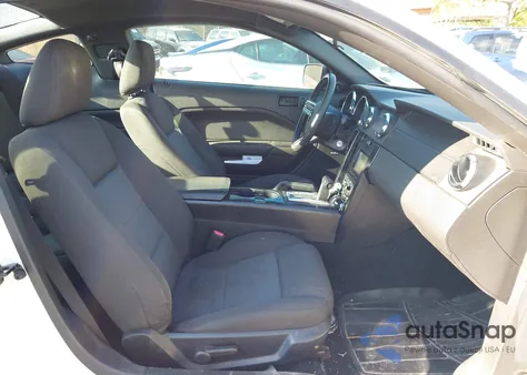 2007 Ford Mustang V6 Deluxe/V6 Premium from USA, damaged, VIN 1ZVFT80N175212976